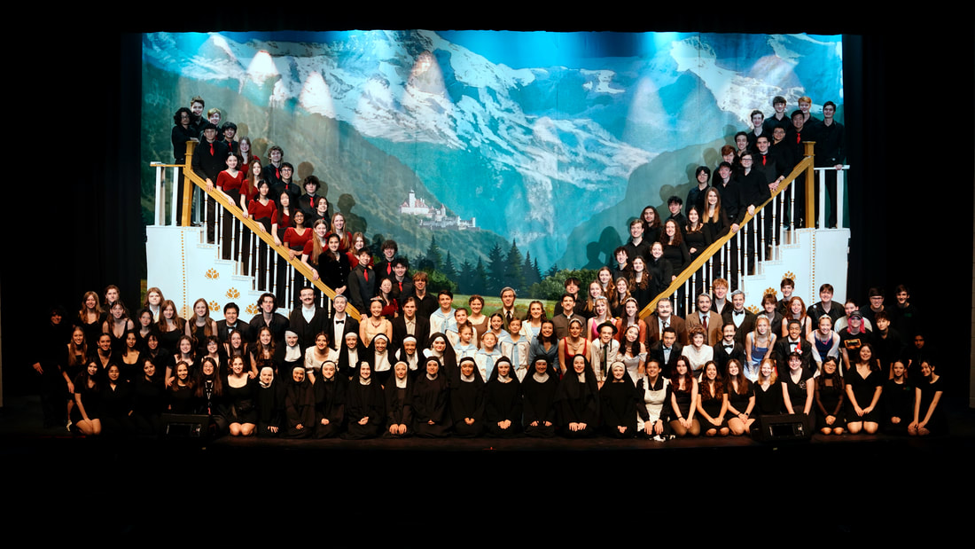 TWHS Theater's Sound of Music company photo.