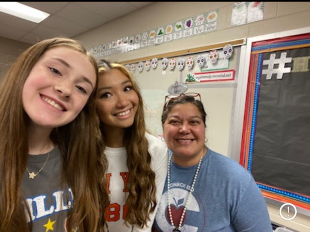 Ms. Galeana's inspiring her students. 