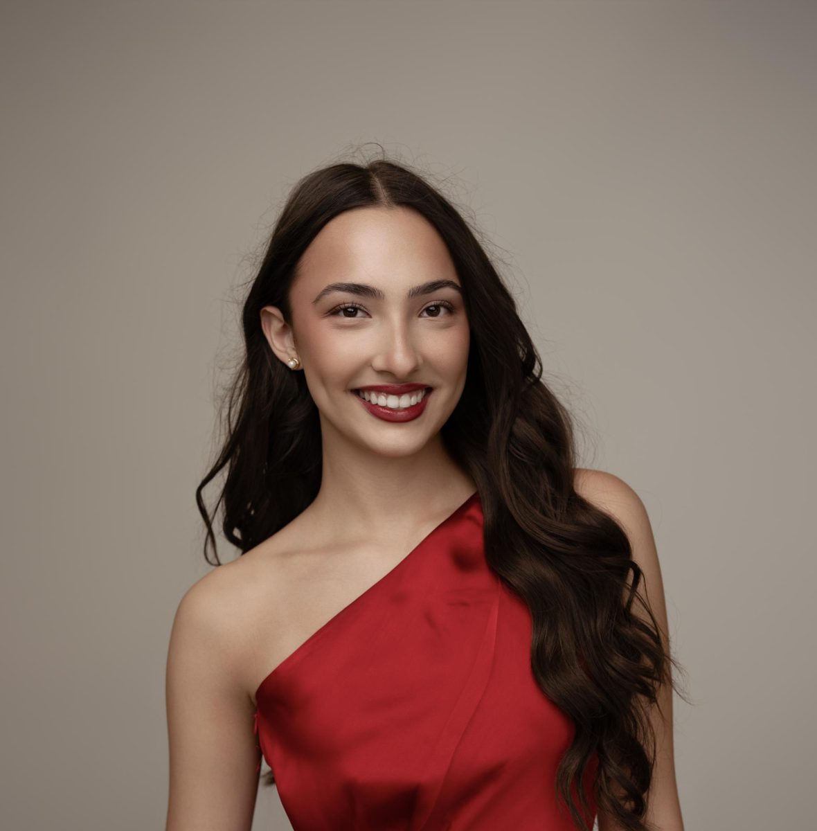 Hana Reel, sophomore at TWHS, keeps singing in the forefront of her life. Photo taken by Anna Sneed, used with permission.