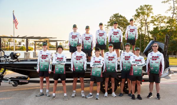 The 2025-2026 offshore Bass Fishing Team sponsored by Mr. Burns. Photo used with permission.